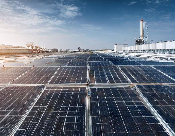 Fabricación stretch film de Almik con energía limpia